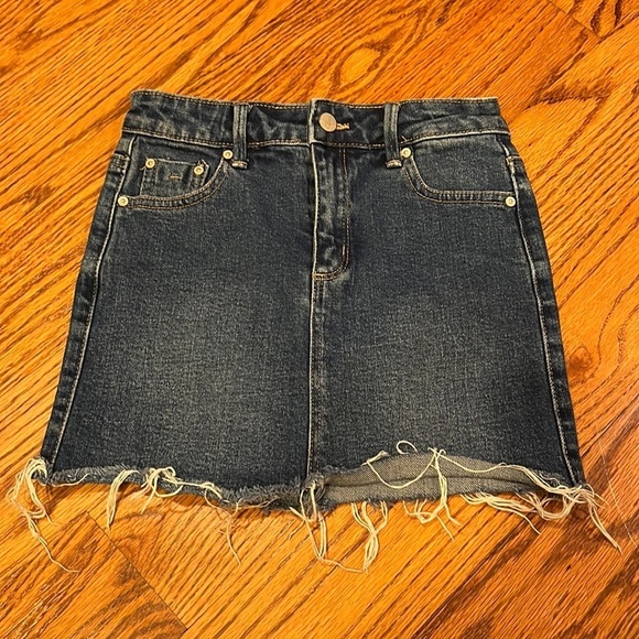 Tractr Girl’s Jean Skirt Size 7 - Picture 1 of 4